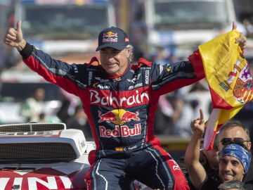 Carlos Sainz, tras su &uacute;ltima victoria en el Dakar