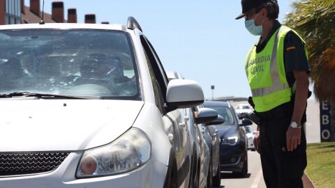 control de la Guardia Civil de Tráfico