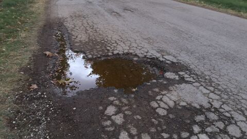 Carretera con baches