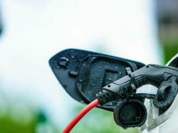 &iquest;Por qu&eacute; Espa&ntilde;a no tiene una red de recarga m&aacute;s amplia para los coches el&eacute;ctricos?