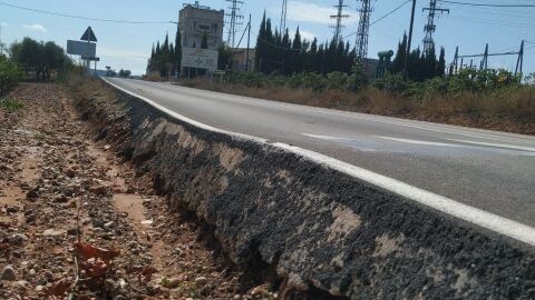 Carretera de Valencia con un bordillo muy peligroso