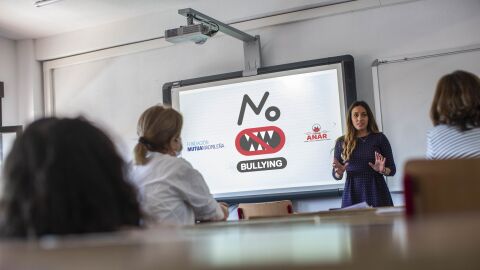 ae el acoso escolar, pero se mantiene el ciberbullying durante la pandemia ae el acoso escolar, pero se mantiene el ciberbullying durante la pandemia