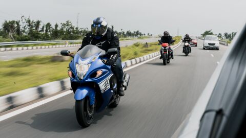 Carretera frecuentada por motoristas