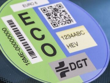 La DGT dice no a la reforma de etiquetas y sigue premiando, injustamente, a los microh&iacute;bridos