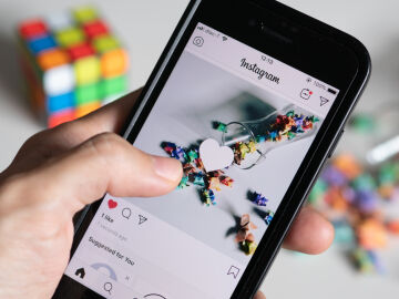 Una persona da 'me gusta' a su propia publicaci&oacute;n en Instagram