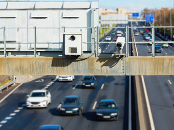 La DGT podr&iacute;a poner m&aacute;s radares de tramo tras el adi&oacute;s a los 20 km/h extra para adelantar