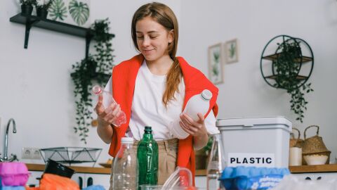 Qui&eacute;nes reciclan m&aacute;s, &iquest;los solteros o casados?