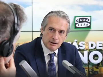 Íñigo de la Serna, con Carlos Alsina en ‘Más de uno’: “Con una ley similar a la del ‘sí es sí’ en Castilla y León, el Gobierno tendría que estar mandando un requerimiento a cada condenado que sale a la calle”