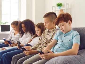 Consejos pr&aacute;cticos para ense&ntilde;ar a los ni&ntilde;os a navegar en Internet de forma segura