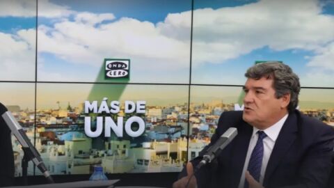 José Luis Escrivá, con Carlos Alsina en ‘Más de uno’, sobre la reforma de las pensiones: “Cada vez que lo cuento casi me gusta más”