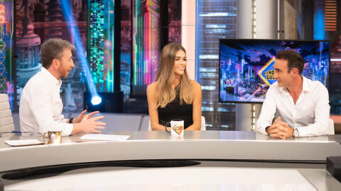 Antena 3 gana el martes y sigue imbatible en Prime Time con 'El Hormiguero' y 'Hermanos'. 'Aruser@s' arrasa otra mañana más Antena 3 gana el martes y sigue imbatible en Prime Time con 'El Hormiguero' y 'Hermanos'. 'Aruser@s' arrasa otra mañana más