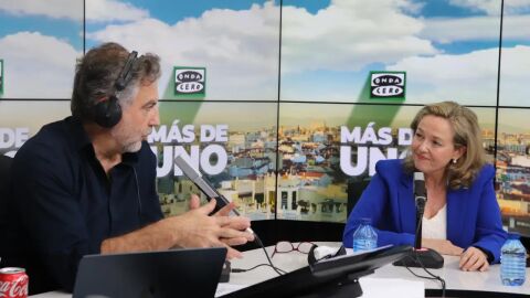 Nadia Calviño, con Carlos Alsina en ‘Más de uno’: “La influencia de Podemos en la política económica del Gobierno ha sido muy pequeña, por no decir ninguna”