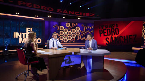 Antena 3, líder del martes, gana de la Mañana al Prime Time. Máximos para 'El Intermedio', ‘Más Vale Tarde’ y ‘Zapeando’ Antena 3, líder del martes, gana de la Mañana al Prime Time. Máximos para 'El Intermedio', ‘Más Vale Tarde’ y ‘Zapeando’