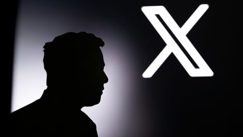 X (Twitter) planea recabar datos biométricos, laborales y educativos de sus usuarios