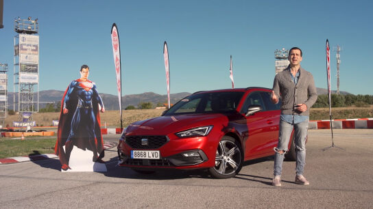 Conduce Seguro con Ponle Freno: asistentes de seguridad para el peatón Sistema Front Assist: seguridad para el peatón