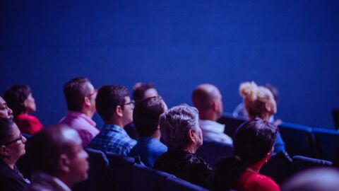 Las farmacias lanzan un corto en cines para ser vistas como espacios seguros contra la violencia machista Las farmacias lanzan un corto en cines para ser vistas como espacios seguros contra la violencia machista