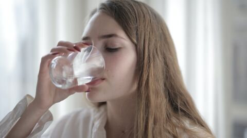 Cantidad de agua diaria recomendada Cantidad de agua diaria recomendada