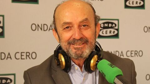 Fallece Lorenzo Díaz, histórico colaborador de Onda Cero y divulgador de la historia de la Radio en España