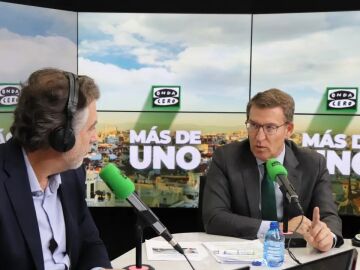 Alberto Núñez Feijóo, con Carlos Alsina en ‘Más de uno’: “Más que ante un estreno del Gobierno, estamos ante el desmoronamiento del desgobierno”