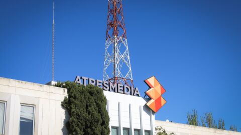 ATRESMEDIA, el grupo audiovisual líder, escala a la 5ª posición del ranking de sites más visitados y atresplayer sigue a la cabeza de las plataformas ATRESMEDIA, el grupo audiovisual líder, escala a la 5ª posición del ranking de sites más visitados y atresplayer sigue a la cabeza de las plataformas