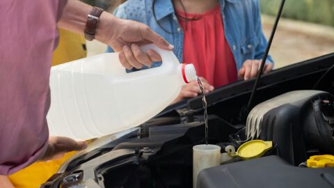 Líquido del coche Rellenas líquido del coche