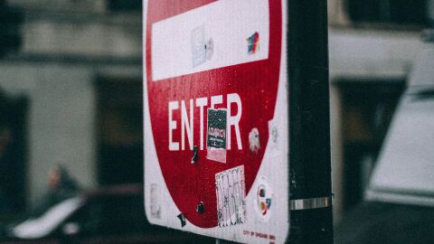 Como en el tabaco: etiquetas de advertencia en las redes sociales