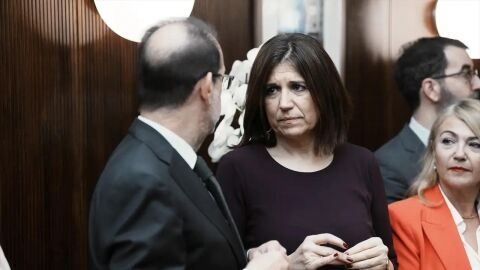 María Jesús del Barco, con Miguel Ondarreta en ‘Más de uno’, sobre la declaración de Pedro Sánchez: “No se está retorciendo la ley” María Jesús del Barco, con Miguel Ondarreta en ‘Más de uno’, sobre la declaración de Pedro Sánchez: “No se está retorciendo la ley”