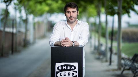 El programa &lsquo;La br&uacute;jula&rsquo;, con Rafa Latorre se emite ma&ntilde;ana desde Sevilla