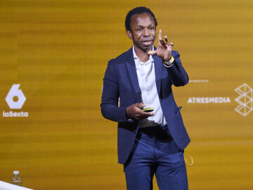 Ousman Umar, fundador de Nasco Feeding Mind: “El talento no es una cuestión de colores, es una cuestión de oportunidades”
