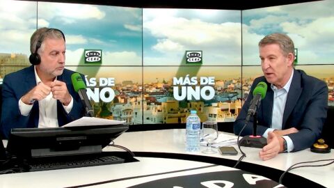 Feijóo durante la entrevista con Alsina