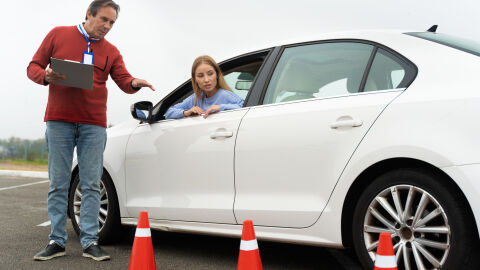La DGT lanza cursos de conducción segura y eficiente que bonifican con dos puntos del carnet