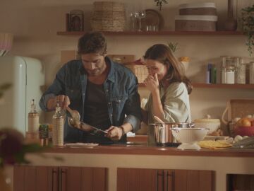 'La Encrucijada', líder y la serie española más vista del prime time, estrena mañana nuevos capítulos en Antena 3