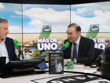 Pedro J. Ramírez, con Carlos Alsina en ‘Más de uno’: “Pedro Sánchez es el primer presidente antisistema que hemos tenido en la democracia”