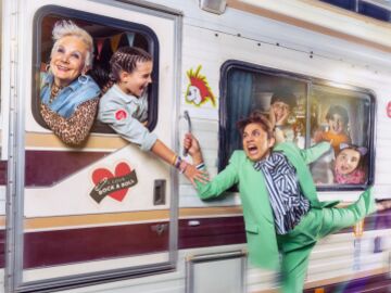 ‘Abuela tremenda’, la comedia familiar de Atresmedia Cine con Elena Irureta y Toni Acosta, presenta su cartel y tráiler oficial ‘Abuela tremenda’, la comedia familiar de Atresmedia Cine con Elena Irureta y Toni Acosta, presenta su cartel y tráiler oficial