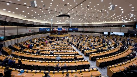 Vista de la cámara durante una sesión plenaria antes del Día de Recuerdo del Holocausto en el Parlamento Europeo en Bruselas, Bélgica el 25 de enero de 2023.