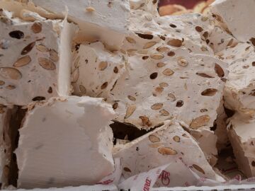 Elegir bien el turrón permite disfrutar de la Navidad sin excesos Elegir bien el turrón permite disfrutar de la Navidad sin excesos