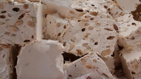 Elegir bien el turr&oacute;n permite disfrutar de la Navidad sin excesos