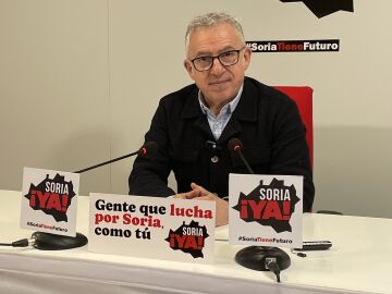 Ángel Ceña durante la rueda de prensa. Ángel Ceña durante la rueda de prensa.