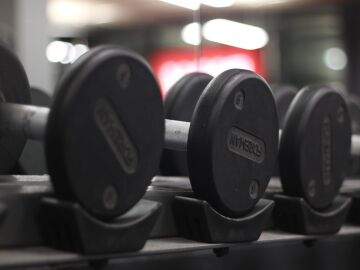 La popularidad del gimnasio atrae a clientes desinformados; por qué la técnica y la progresión son las claves para evitar las lesiones crónicas La popularidad del gimnasio atrae a clientes desinformados; por qué la técnica y la progresión son las claves para evitar las lesiones crónicas