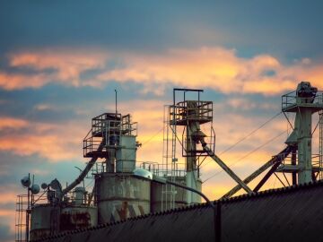 En el a&ntilde;o 2025 solo trece pa&iacute;ses en todo el mundo respiraron un aire limpio y puro seg&uacute;n los est&aacute;ndares de la OMS