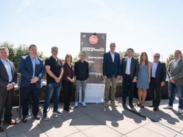 Foto de Familia. Presentaci&oacute;n Carrera Ponle Freno de Badalona