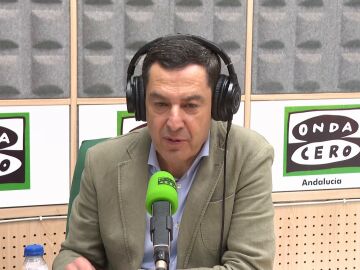 Juanma Moreno en Onda Cero Sevilla
