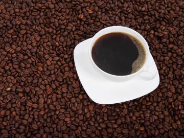 El secreto que esconde el café contra los años, descubren la vía biológica que frena el envejecimiento celular El secreto que esconde el café contra los años, descubren la vía biológica que frena el envejecimiento celular