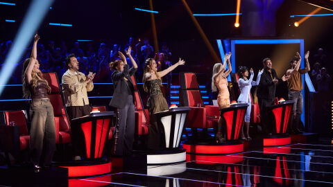 Melody, Leire Martínez, Antoñito Molina y Becky G se estrenan como asesores en ‘La Voz Kids’, mañana en Antena 3 Melody, Leire Martínez, Antoñito Molina y Becky G se estrenan como asesores en ‘La Voz Kids’, mañana en Antena 3