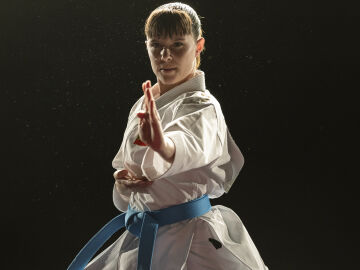 Atresmedia Cine presenta el teaser tráiler de ‘Karateka’ de Aritz Moreno, la película sobre Sandra Sánchez, la mejor karateka del mundo Atresmedia Cine presenta el teaser tráiler de ‘Karateka’ de Aritz Moreno, la película sobre Sandra Sánchez, la mejor karateka del mundo
