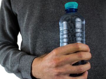 La deshidratación severa por calor puede acabar en la UCI, estas son las señales de alarma La deshidratación severa por calor puede acabar en la UCI, estas son las señales de alarma