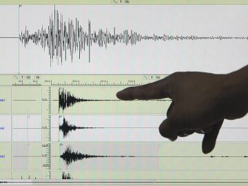 Granada registra una veintena de r&eacute;plicas tras el terremoto de magnitud 5 de Alhend&iacute;n