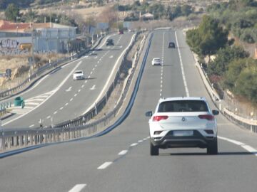 M&aacute;s de 69.000 conductores denunciados en una semana por no respetar los l&iacute;mites de velocidad