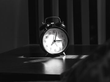 Reloj ¿cuándo es más probable morir? Reloj ¿cuándo es más probable morir?