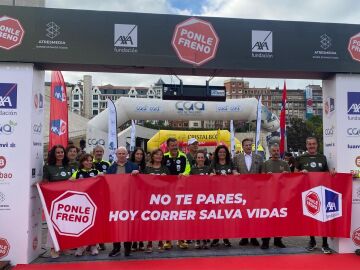 Gran éxito de participación en la Carrera PONLE FRENO en Bilbao, alrededor de 1.400 personas corren para salvar vidas Gran éxito de participación en la Carrera PONLE FRENO en Bilbao, alrededor de 1.400 personas corren para salvar vidas